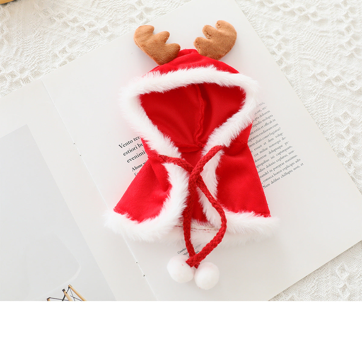 LBB Hooded deer-shaped cape hat